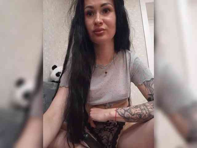 Black_chick webcam