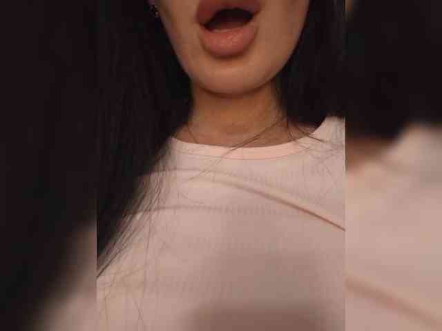 Black_chick webcam
