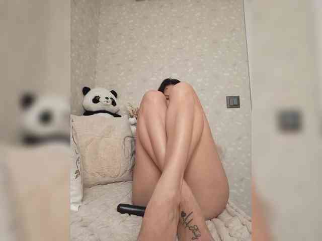 Black_chick webcam