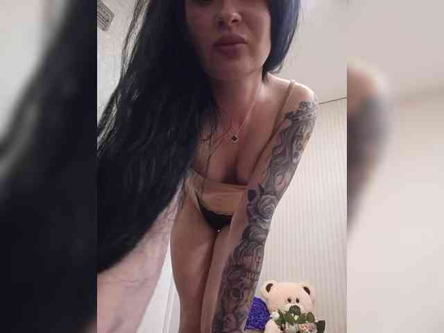Black_chick webcam