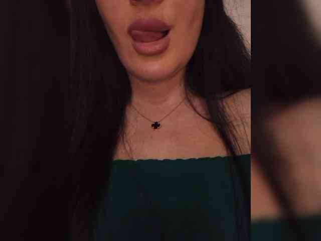 Black_chick webcam