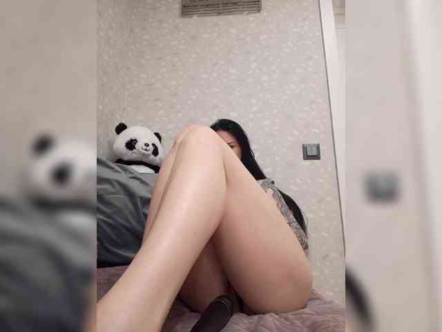Black_chick webcam