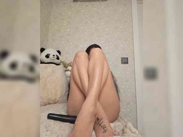 Black_chick webcam