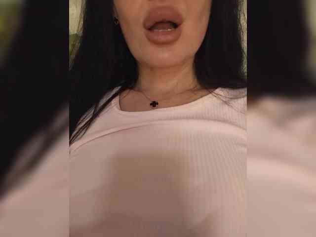 Black_chick webcam