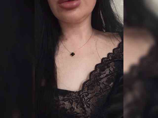 Black_chick webcam