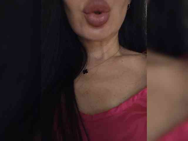 Black_chick webcam