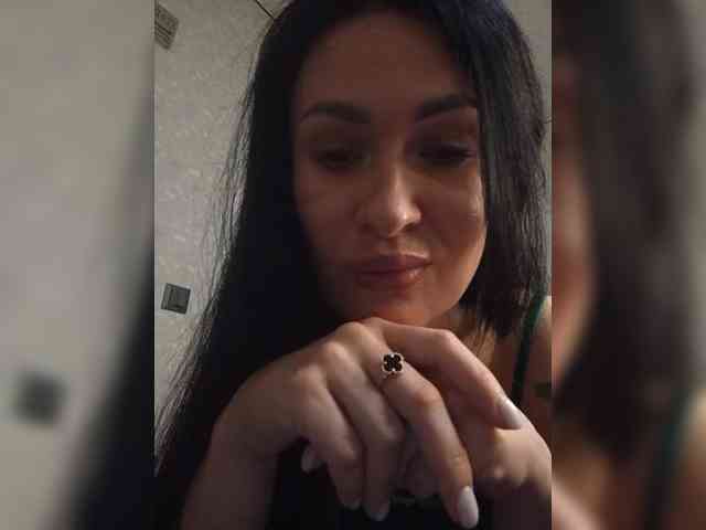 Black_chick webcam