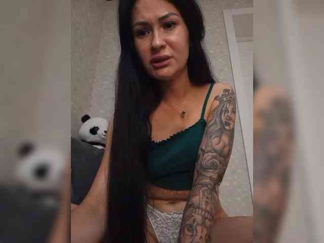 Black_chick webcam