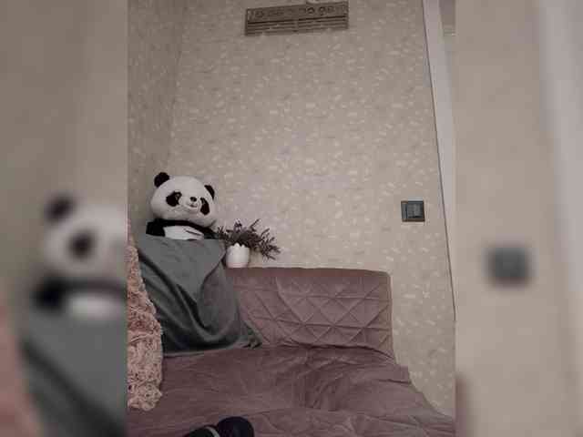 Black_chick webcam