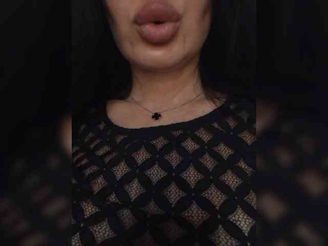 Black_chick webcam