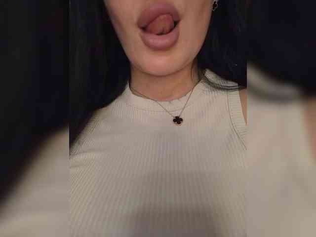 Black_chick webcam