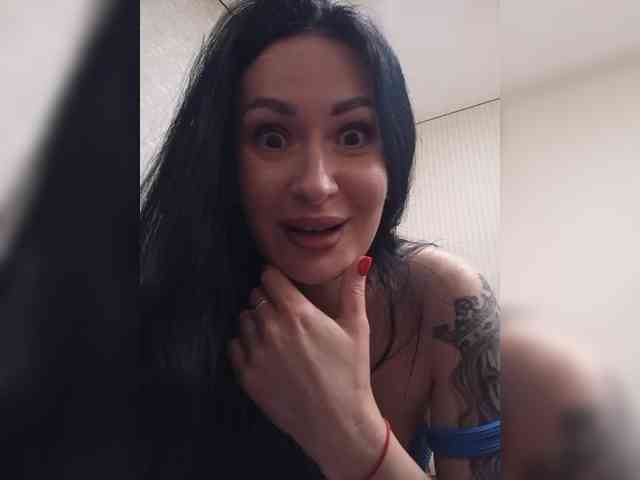 Mikki88K Live Webcam on BongaCams