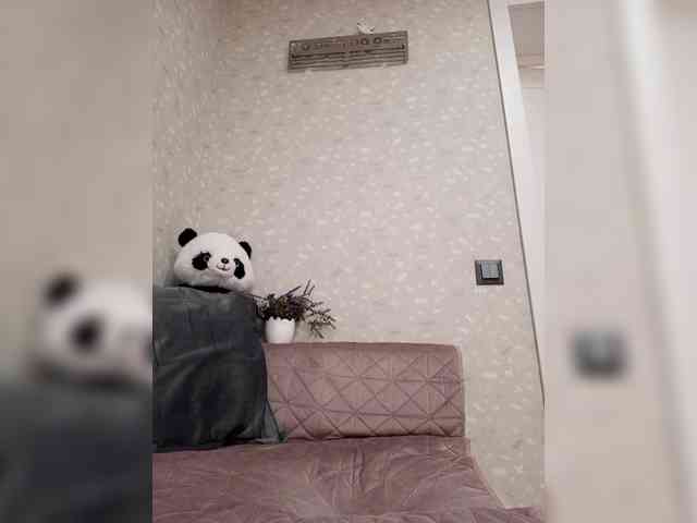 Black_chick webcam