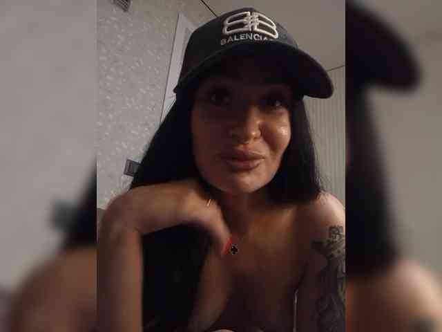 Black_chick webcam
