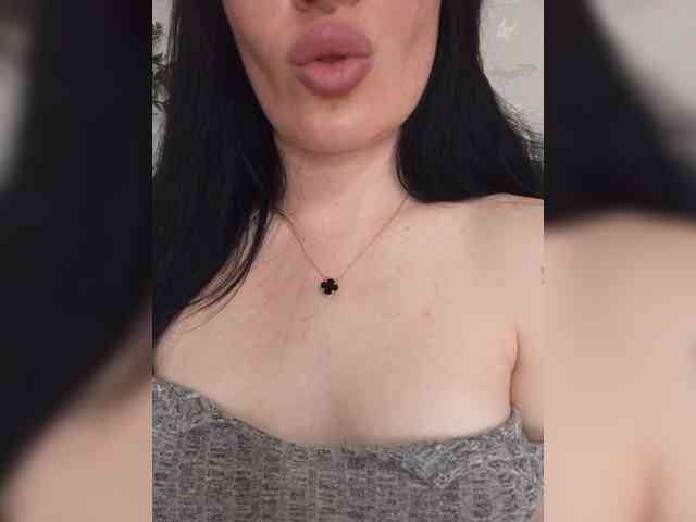 Black_chick webcam