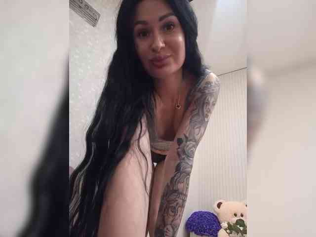 Black_chick webcam