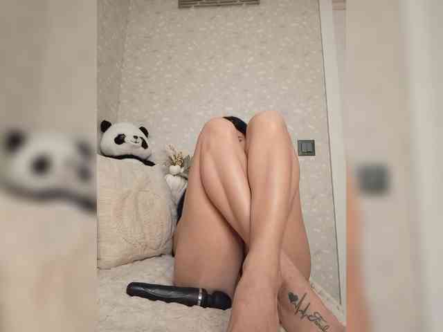 Black_chick webcam