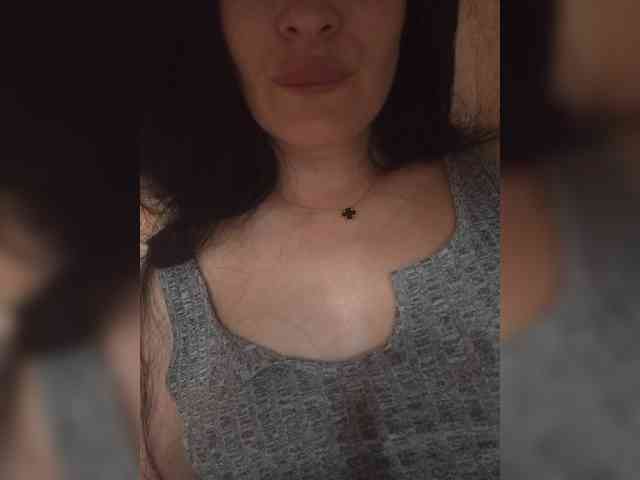 Black_chick webcam