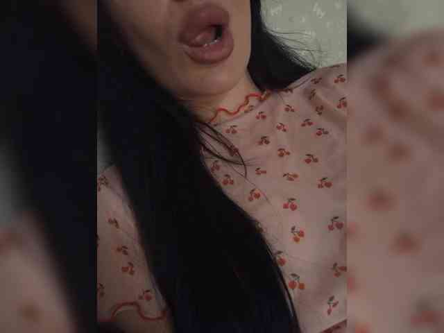 Black_chick webcam