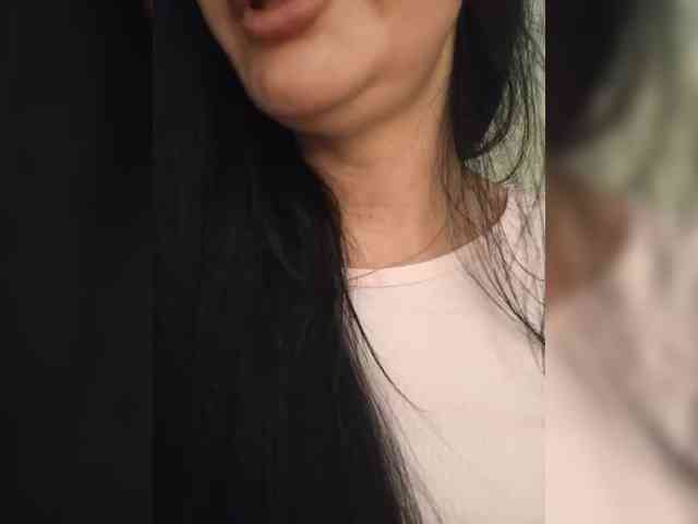 Black_chick webcam