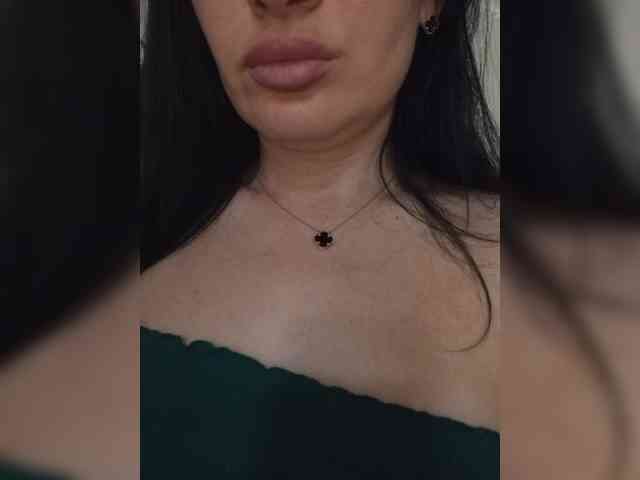 Black_chick webcam