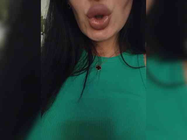 Black_chick webcam
