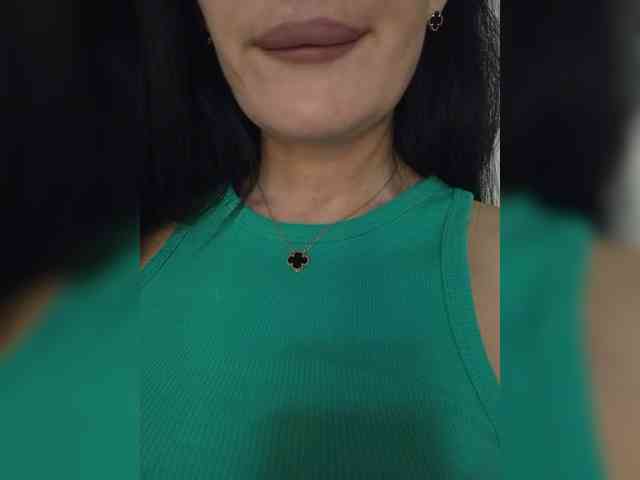 Black_chick webcam