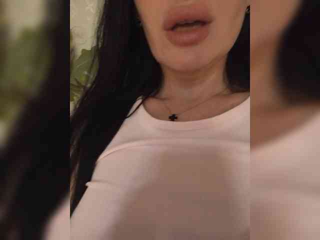 Black_chick webcam