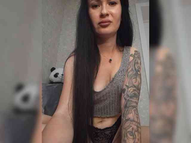 Black_chick webcam