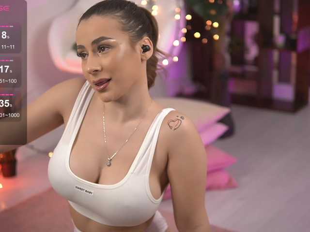 AvaReed's BongaCams show and profile