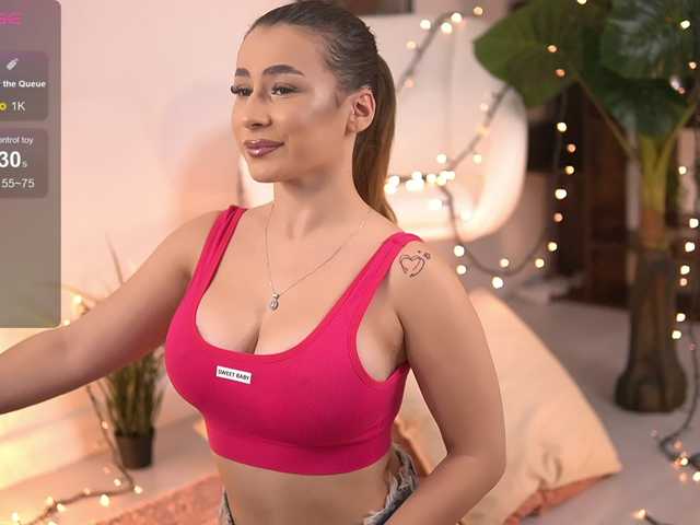 AvaReed's BongaCams show and profile