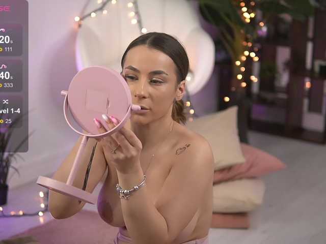 AvaReed's BongaCams show and profile