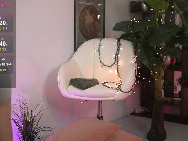 AvaReed's BongaCams show and profile