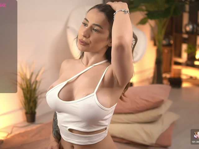 AvaReed's BongaCams show and profile