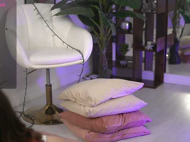 AvaReed Live Cam on BongaCams