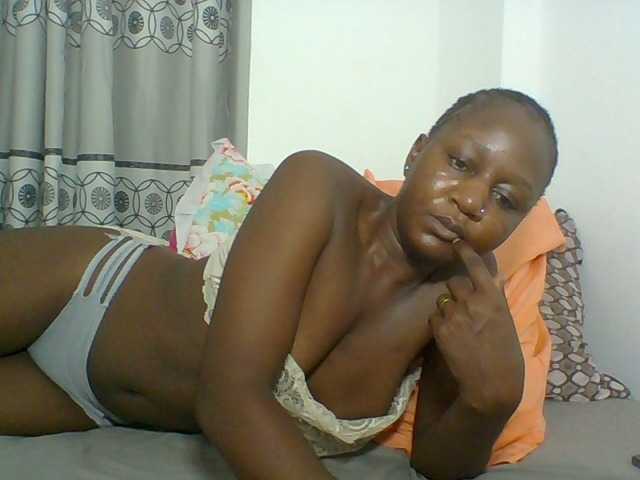 Chocolateskin4's BongaCams show and profile