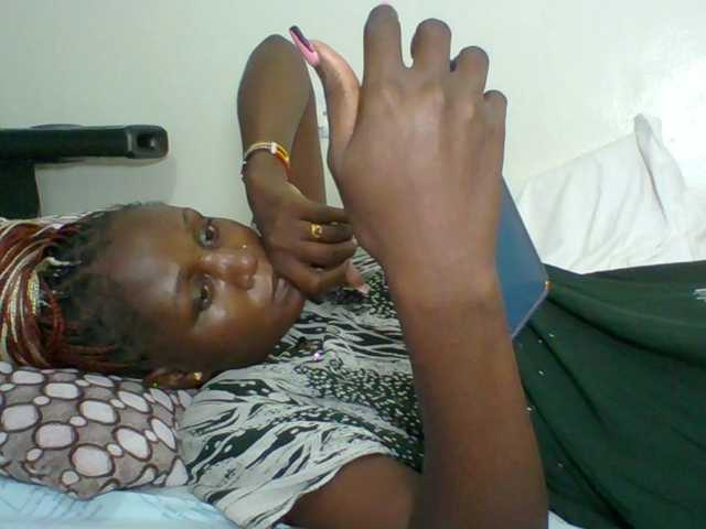 Chocolateskin4 webcam bongacams model stream image