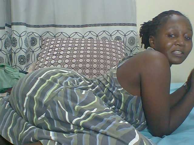 Chocolateskin4 webcam bongacams model stream image