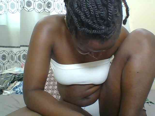 Chocolateskin4 Live Webcam on BongaCams