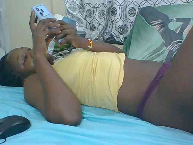 Chocolateskin4 webcam