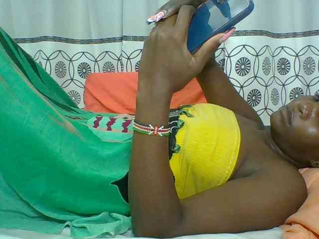 Chocolateskin4 Live Webcam on BongaCams