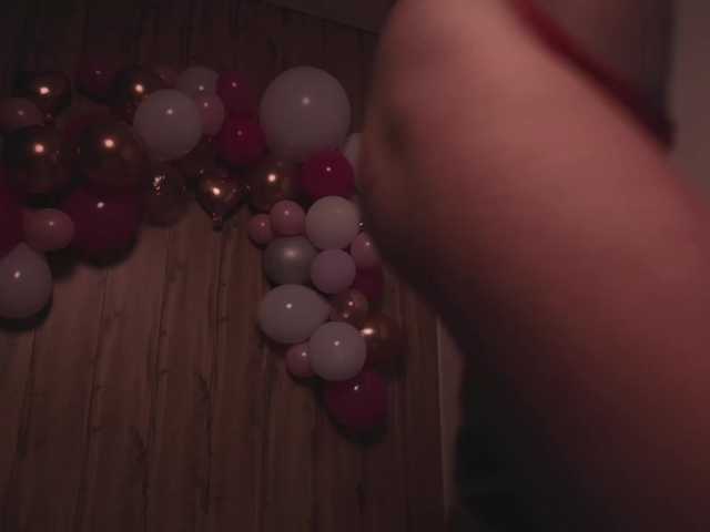 Maddison's BongaCams show and profile