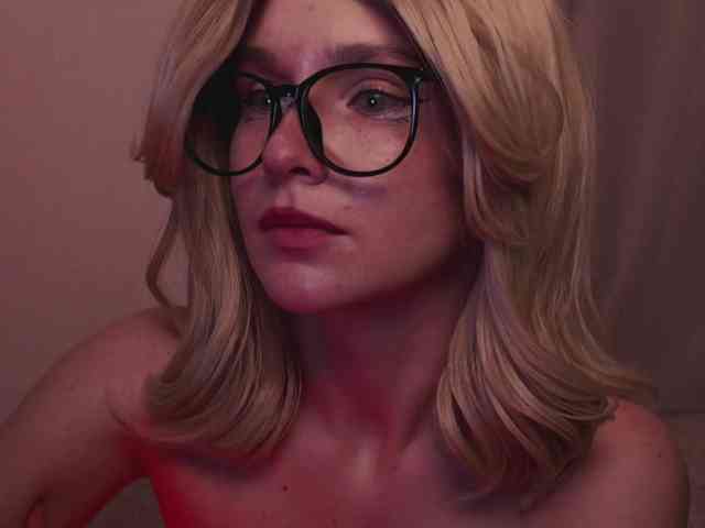 Maddison Live Webcam on BongaCams