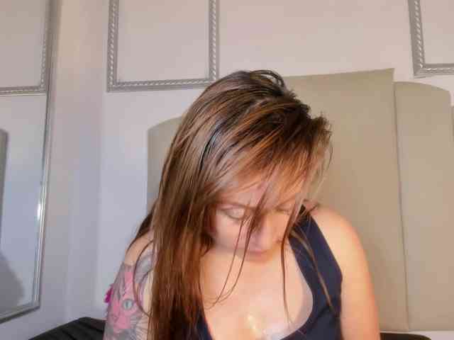 Grettel-ramirez webcam