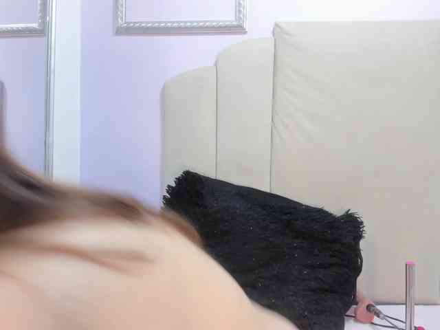 Grettel-ramirez webcam