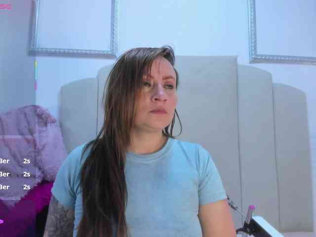 Grettel-ramirez webcam