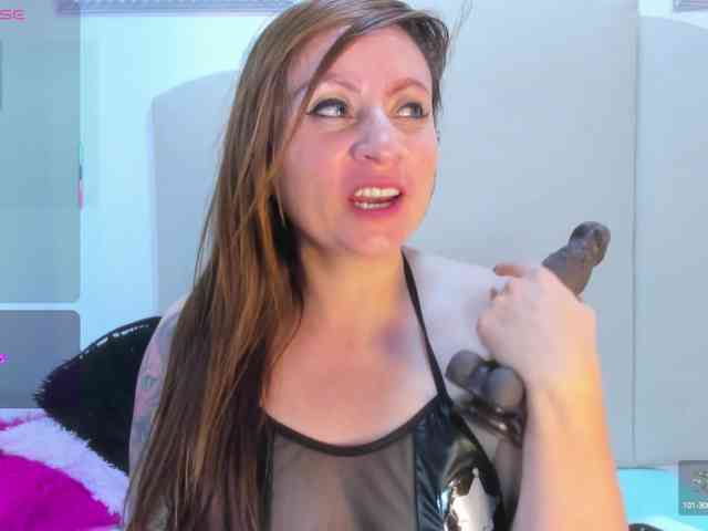 Grettel-ramirez webcam