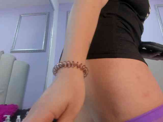 Grettel-ramirez webcam