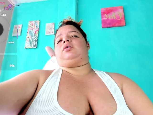 lexxy-bbw webcam bongacams model stream image
