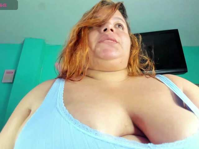 lexxy-bbw's BongaCams show and profile